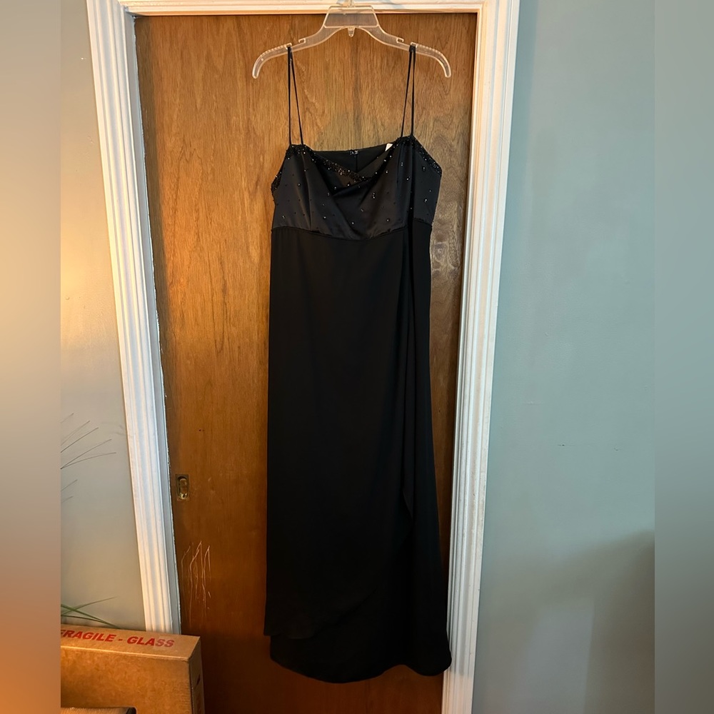 Black Alfred angelo gown size 20w